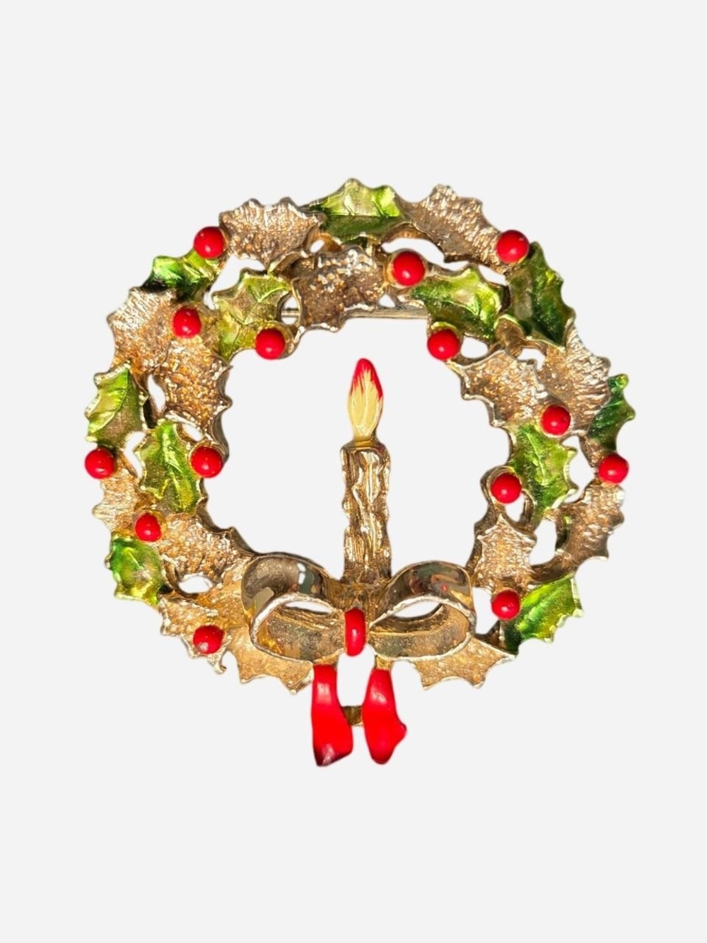 Gerry's Holiday Wreath Candle Brooch – Gold, Green & Red